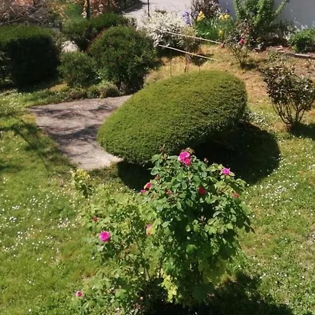 Holiday home Maison Avec Jardin Et Parking - Proche Transilien L Et Bus *